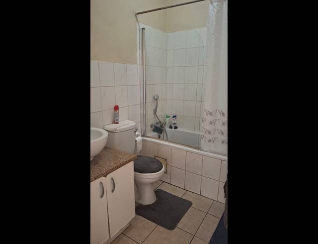 2 BEDROOM APARTMENT FOR SALE IN RESERVOIR HILLS